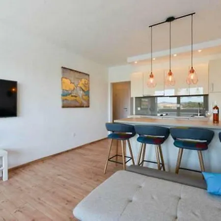 Apartman Skadenca *