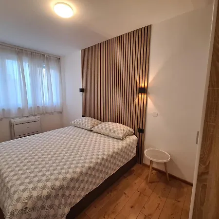 Skadenca Appartement *