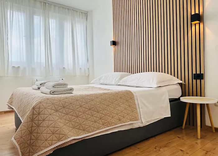 Skadenca Apartmán *